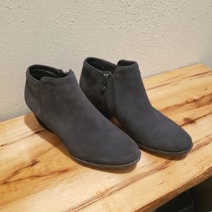 Blondo Ankle Booties - Grey - Size 7